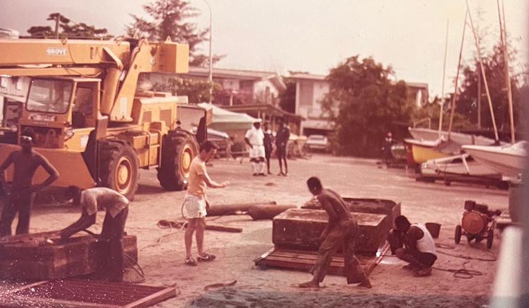 Historical photograph of jetty extension works in 1983